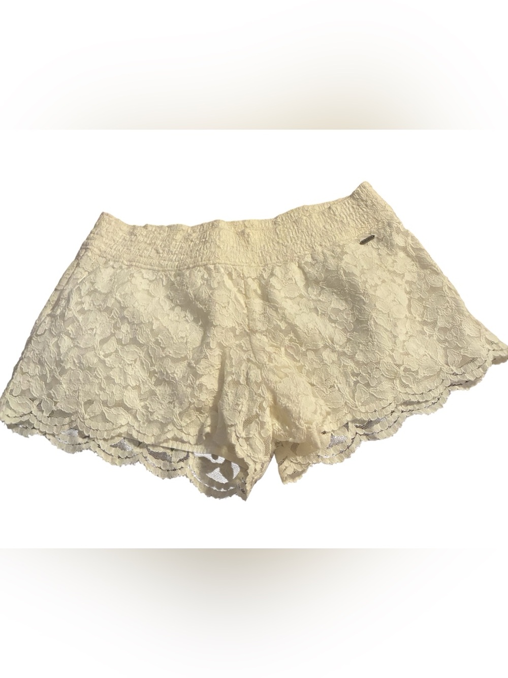 EUC HOLLISTER WHITE LACE SHORTS SIZE L